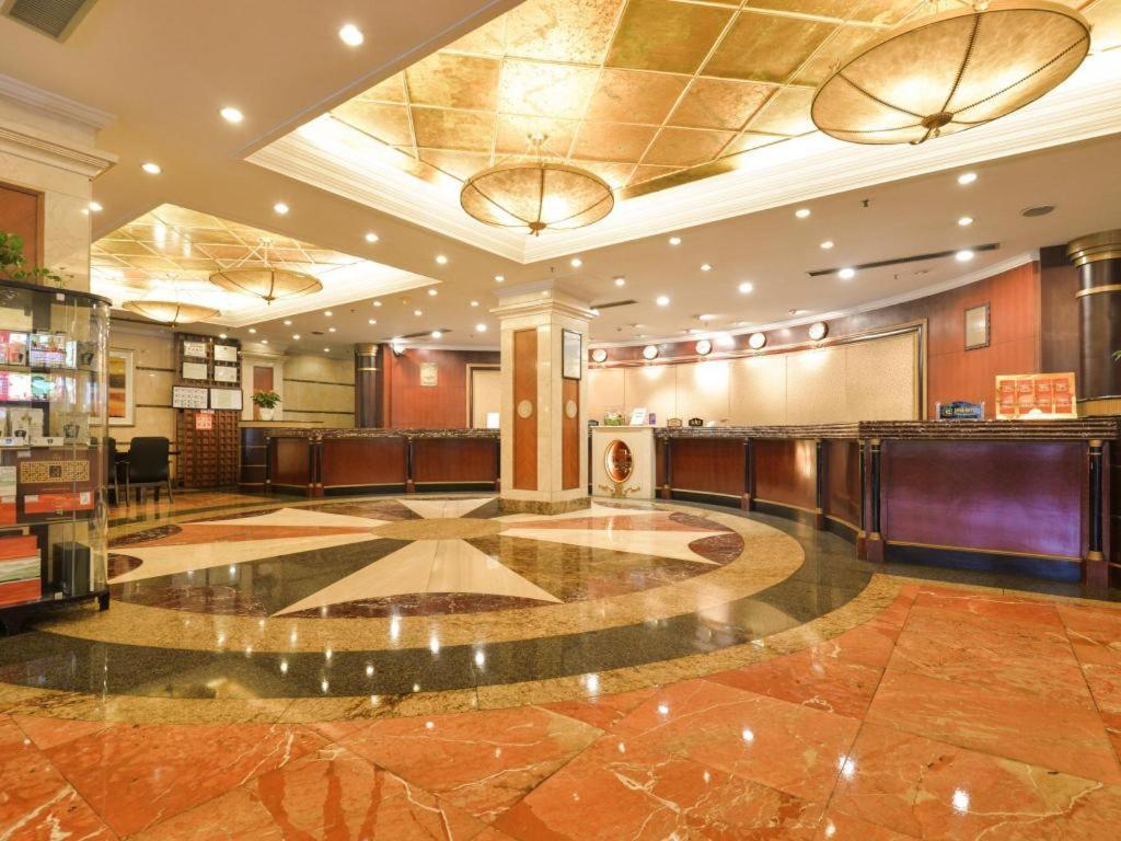 New Pearl River Hotel Canton Extérieur photo