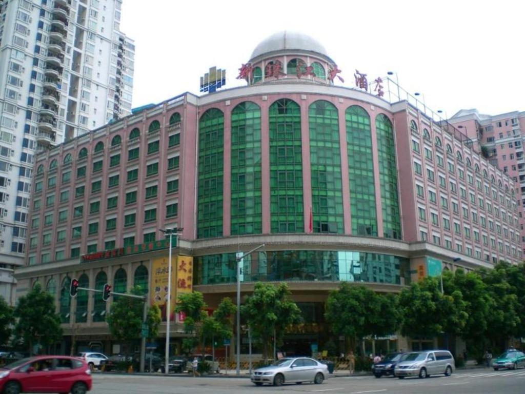 New Pearl River Hotel Canton Extérieur photo